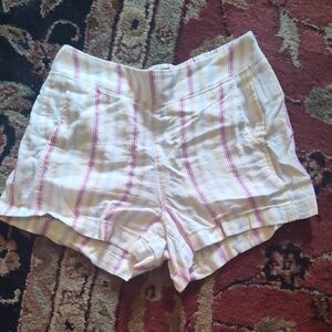 Plaid Women's Shorts - White and Pink